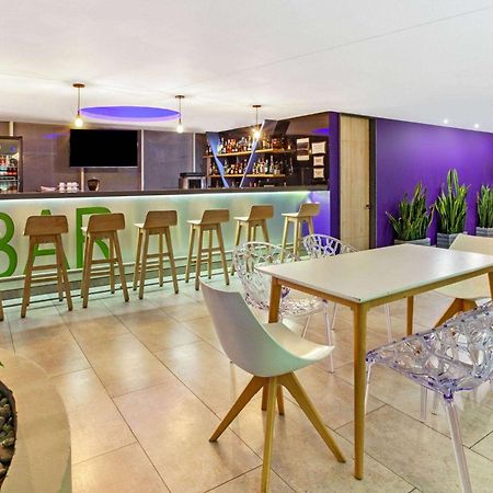 La Quinta By Wyndham Medellin Ξενοδοχείο Εξωτερικό φωτογραφία